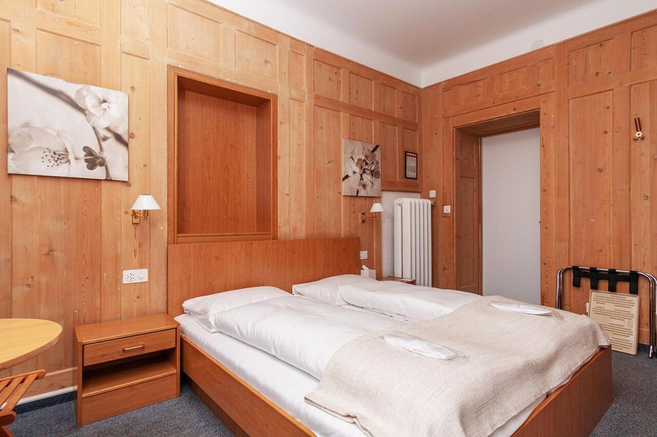Davos Inn (Adults Only) Eksteriør bilde