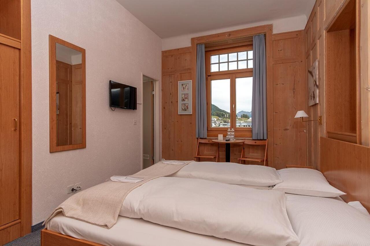 Davos Inn (Adults Only) Eksteriør bilde