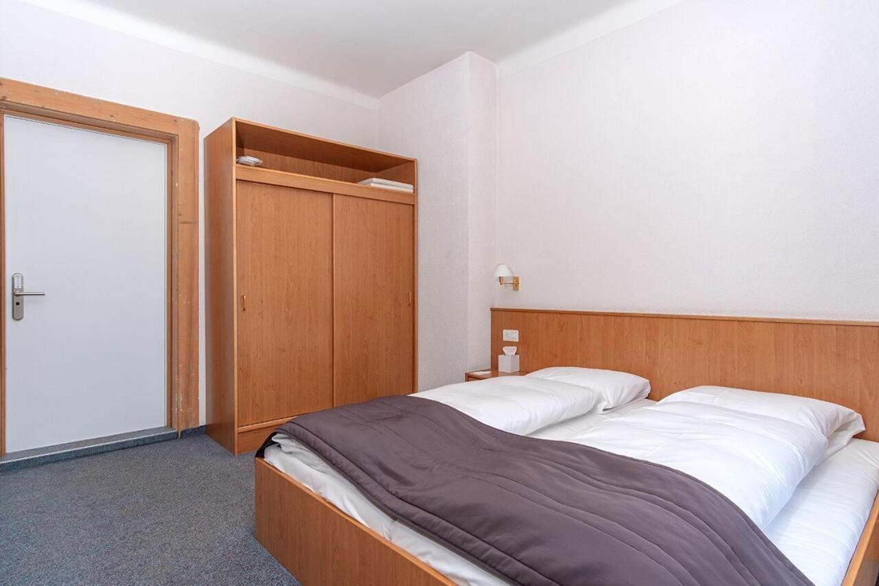 Davos Inn (Adults Only) Eksteriør bilde