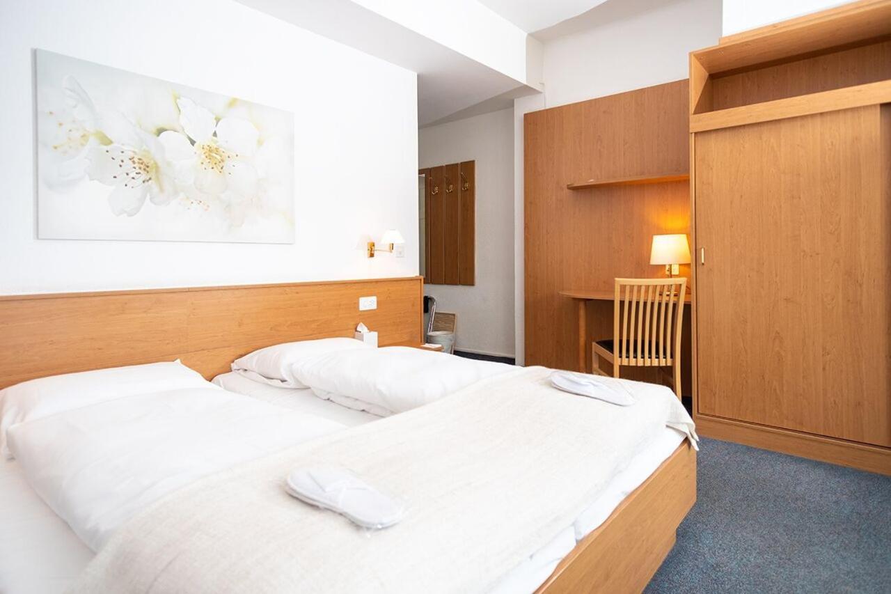 Davos Inn (Adults Only) Eksteriør bilde