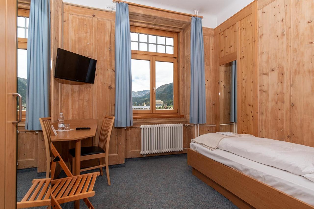 Davos Inn (Adults Only) Eksteriør bilde